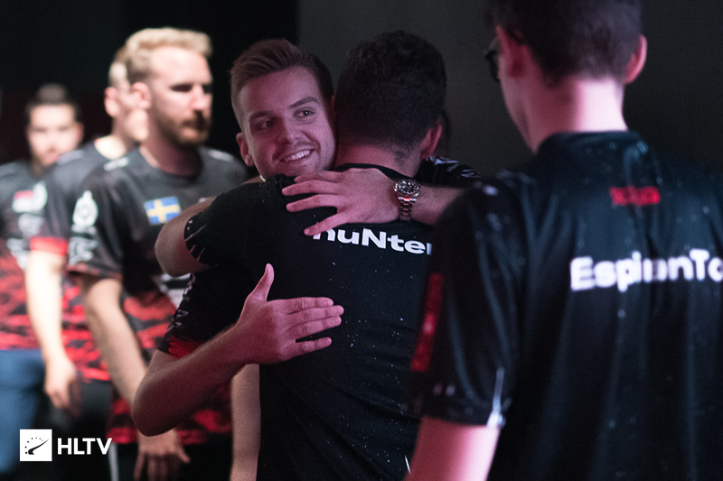 Yuan Shen Yong En的魔影融化了 Care Lele 的Shenniu操作拉动了RNG3-1FPX