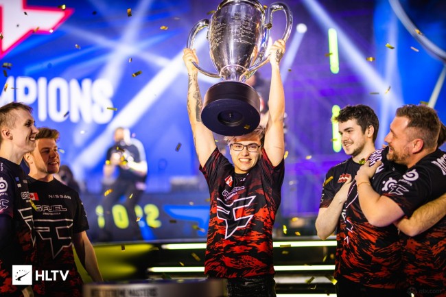 B8 对阵 Imperial ， Heroic 在 BLAST.tv Austin Major 2025 开幕战中与 Chinggis Warriors 交锋