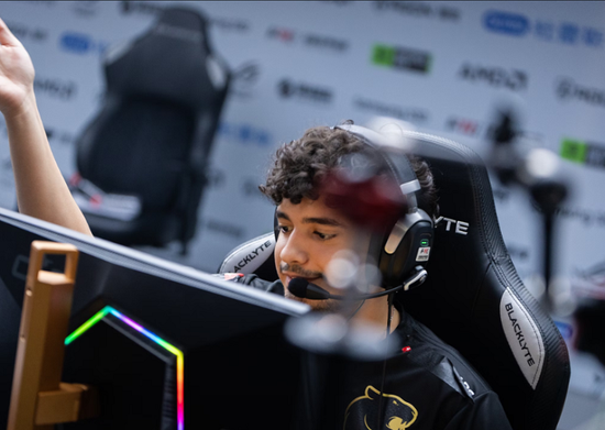 CSGO世界排名更新，Navi重夺第一宝座，s1mple开嘲