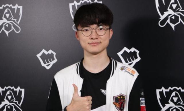 季后赛首场预热海报：WE坐镇西安主场迎战银龙骑士团EDG